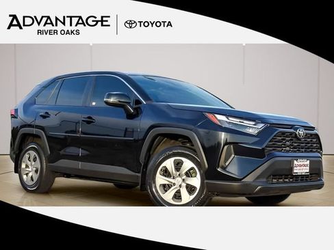 Certified 2024 Toyota RAV4 LE AWD/4WD image 1