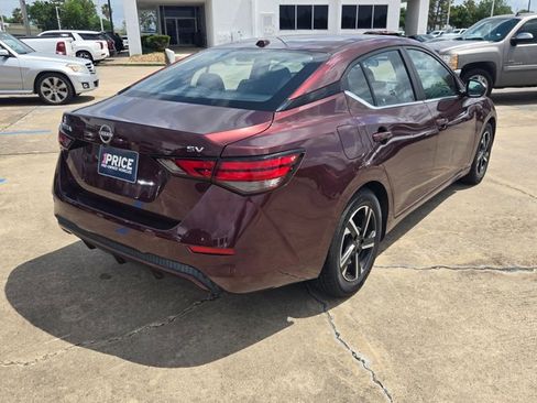 Used 2024 Nissan Sentra SV image 5