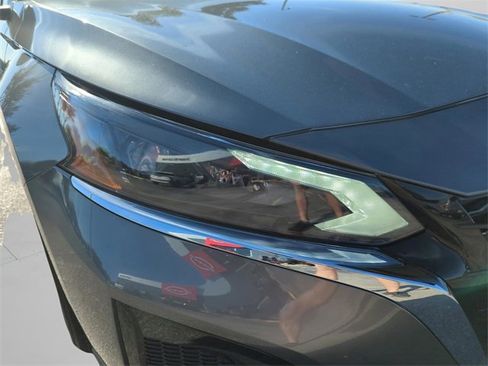 Certified 2025 Nissan Altima 2.5 S image 41