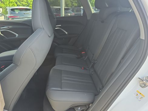Used 2025 Audi Q5 Premium Plus w/ Premium Plus AWD/4WD image 13