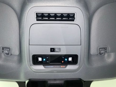 New 2027 Ford F250 XLT w/ XLT Premium Package AWD/4WD image 21