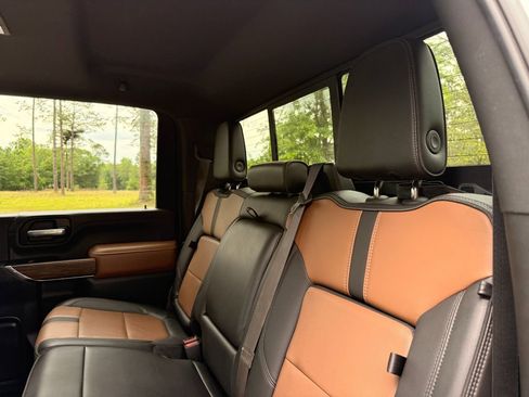 Used 2022 Chevrolet Silverado 2500 High Country w/ Safety Package II AWD/4WD image 34