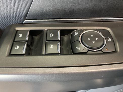 Used 2025 Ford F150 XLT w/ Equipment Group 301A Standard image 12