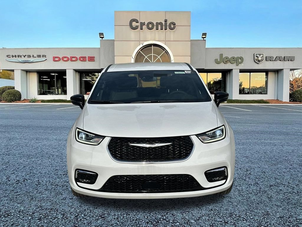 New 2026 Chrysler Pacifica Select FWD image 8