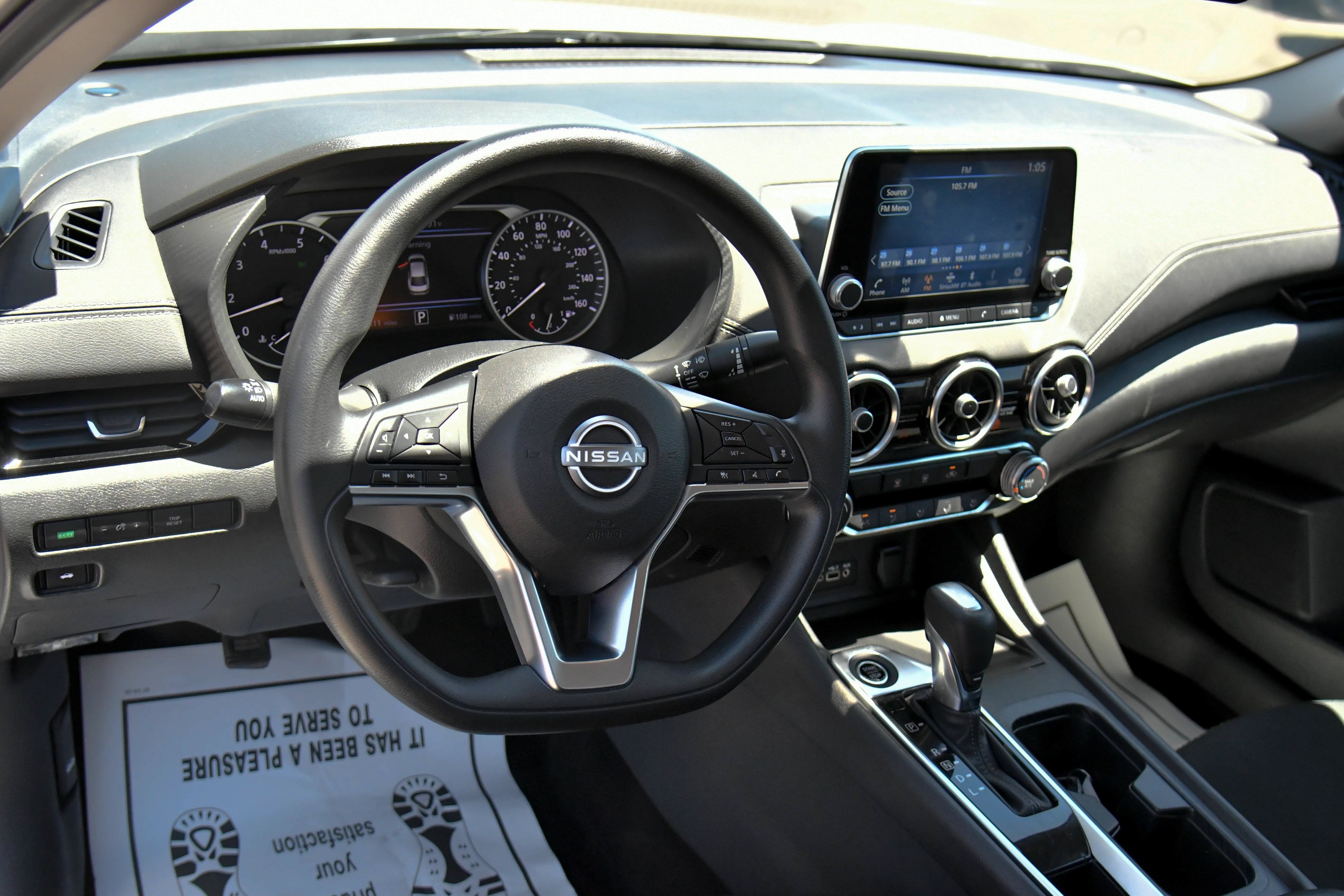 Used 2024 Nissan Sentra SV FWD image 14
