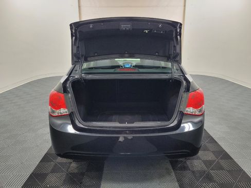 Used 2015 Chevrolet Cruze LT w/ Technology Package FWD image 29