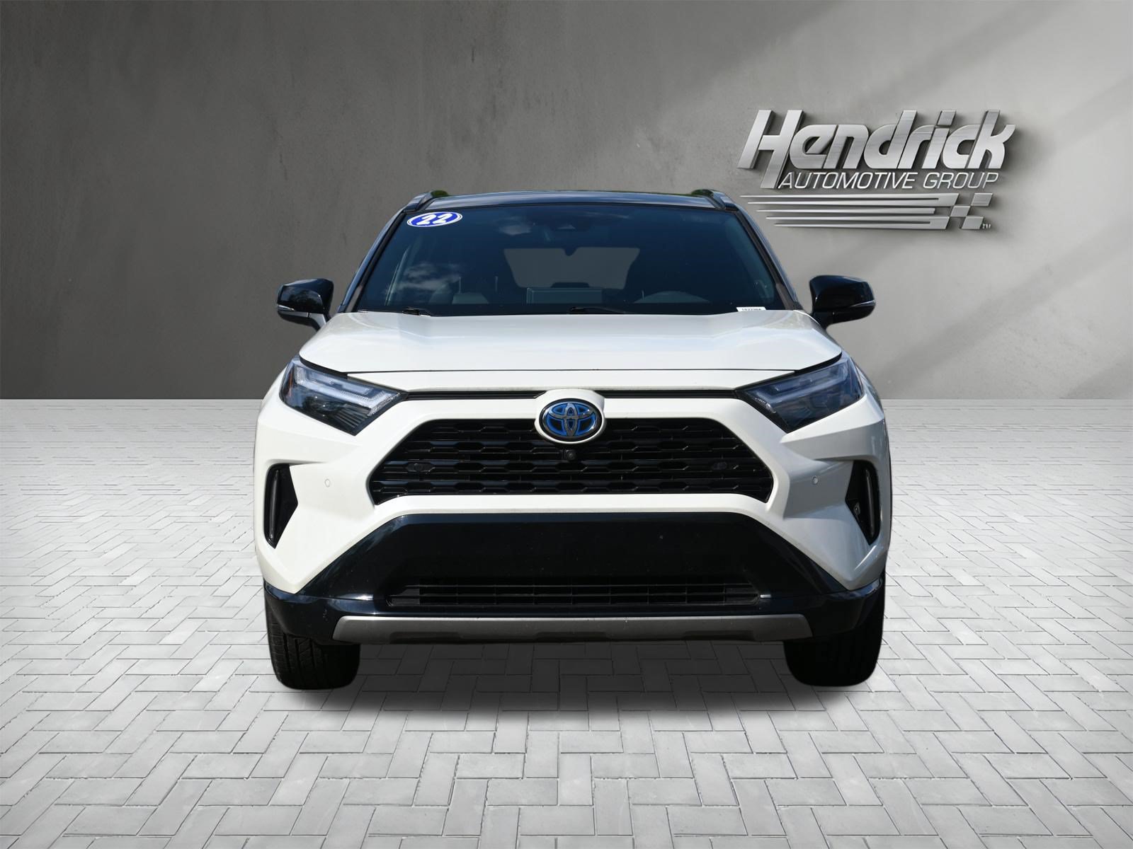 Used 2022 Toyota RAV4 XSE AWD/4WD image 3