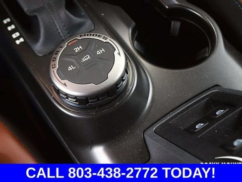 Used 2023 Ford Bronco Outer Banks AWD/4WD image 24