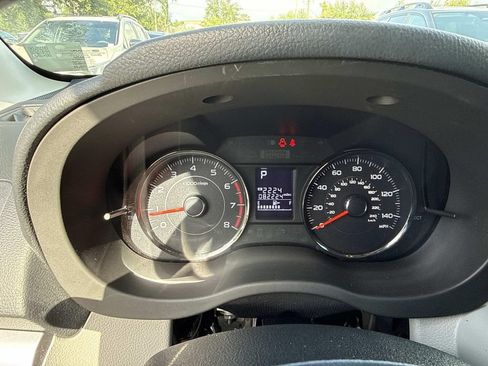 Used 2015 Subaru Forester 2.5i Touring w/ Eyesight & Navigation System AWD/4WD image 40