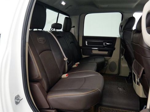Used 2015 RAM 3500 Laramie Longhorn w/ Convenience Group AWD/4WD image 17