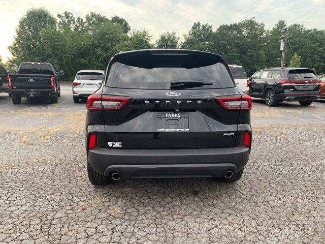 Certified 2025 Ford Escape ST-Line Select AWD/4WD image 7