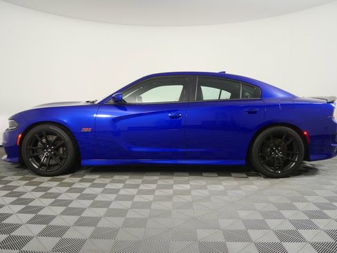 Used 2022 Dodge Charger Scat Pack w/ Dynamics Package image 6