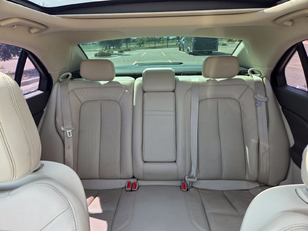 Used 2019 Lincoln Continental Select w/ Continental Climate Package AWD/4WD image 33