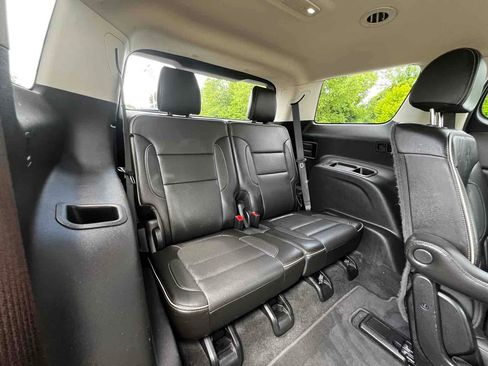 Used 2020 GMC Acadia Denali image 20