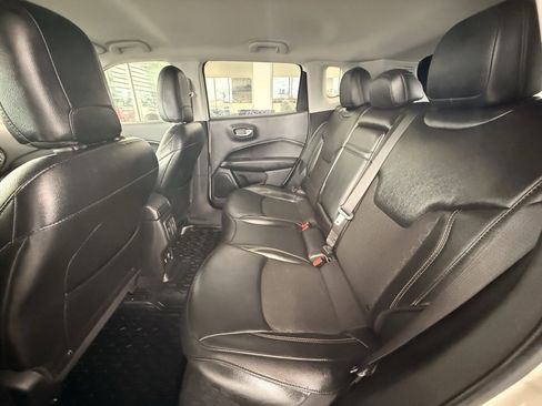 Certified 2020 Jeep Compass Latitude w/ Popular Equipment Group image 18