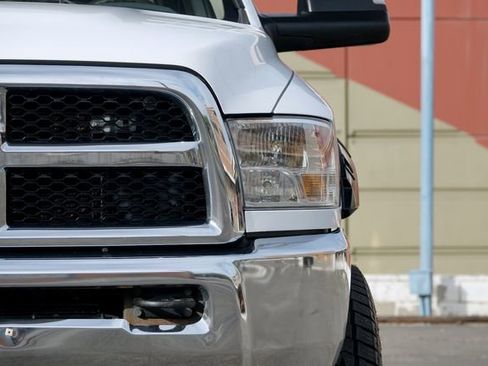 Used 2016 RAM 2500 Tradesman w/ Chrome Appearance Group image 7