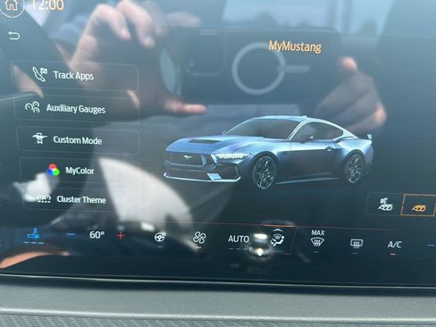 Used 2024 Ford Mustang GT Premium RWD image 16