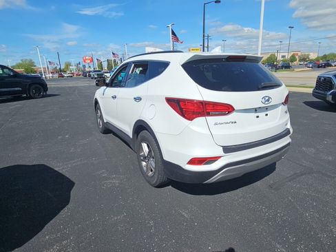 Used 2017 Hyundai Santa Fe Sport AWD/4WD image 5
