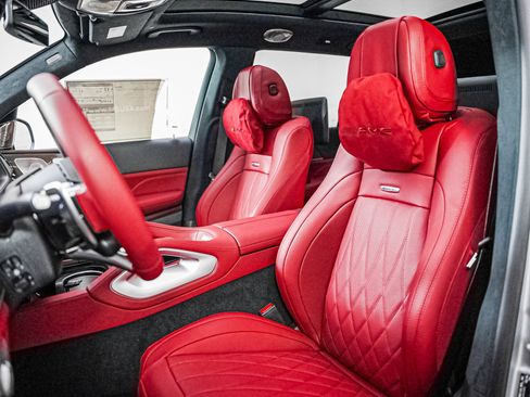 New 2026 Mercedes-Benz GLS 63 AMG 4MATIC image 12