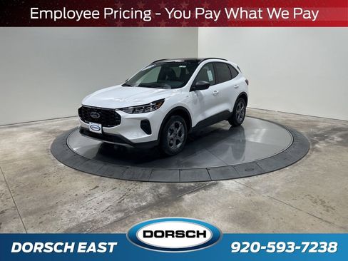 New 2026 Ford Escape ST-Line w/ Tech Pack #1 AWD/4WD image 1