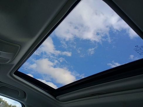 Used 2022 MAZDA CX-5 AWD 2.5 S w/ Premium Package image 27