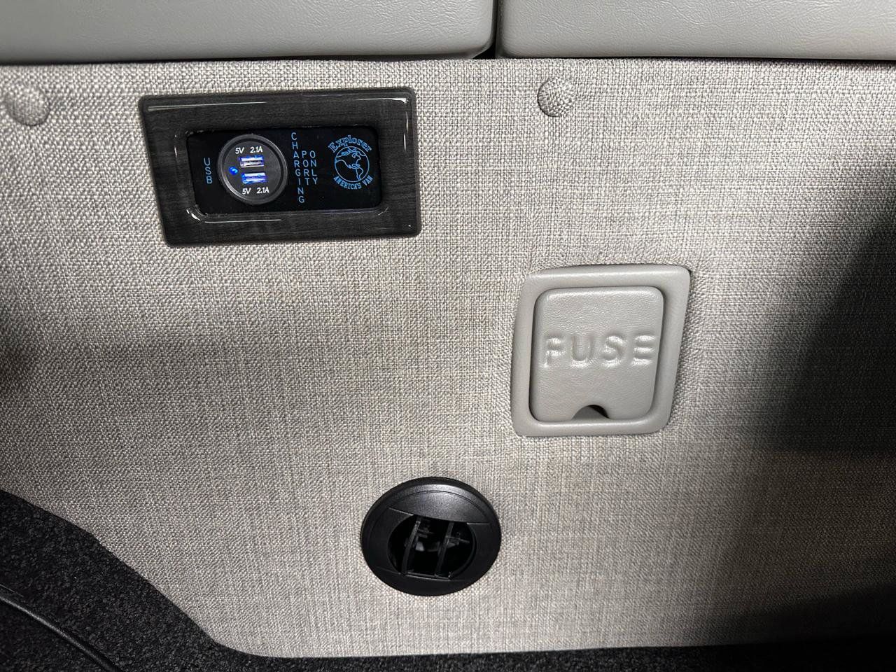 Used 2023 GMC Savana 2500 RWD image 96