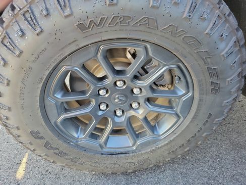 Used 2025 RAM 1500 Rebel w/ Rebel Level 2 Equipment Group AWD/4WD image 6