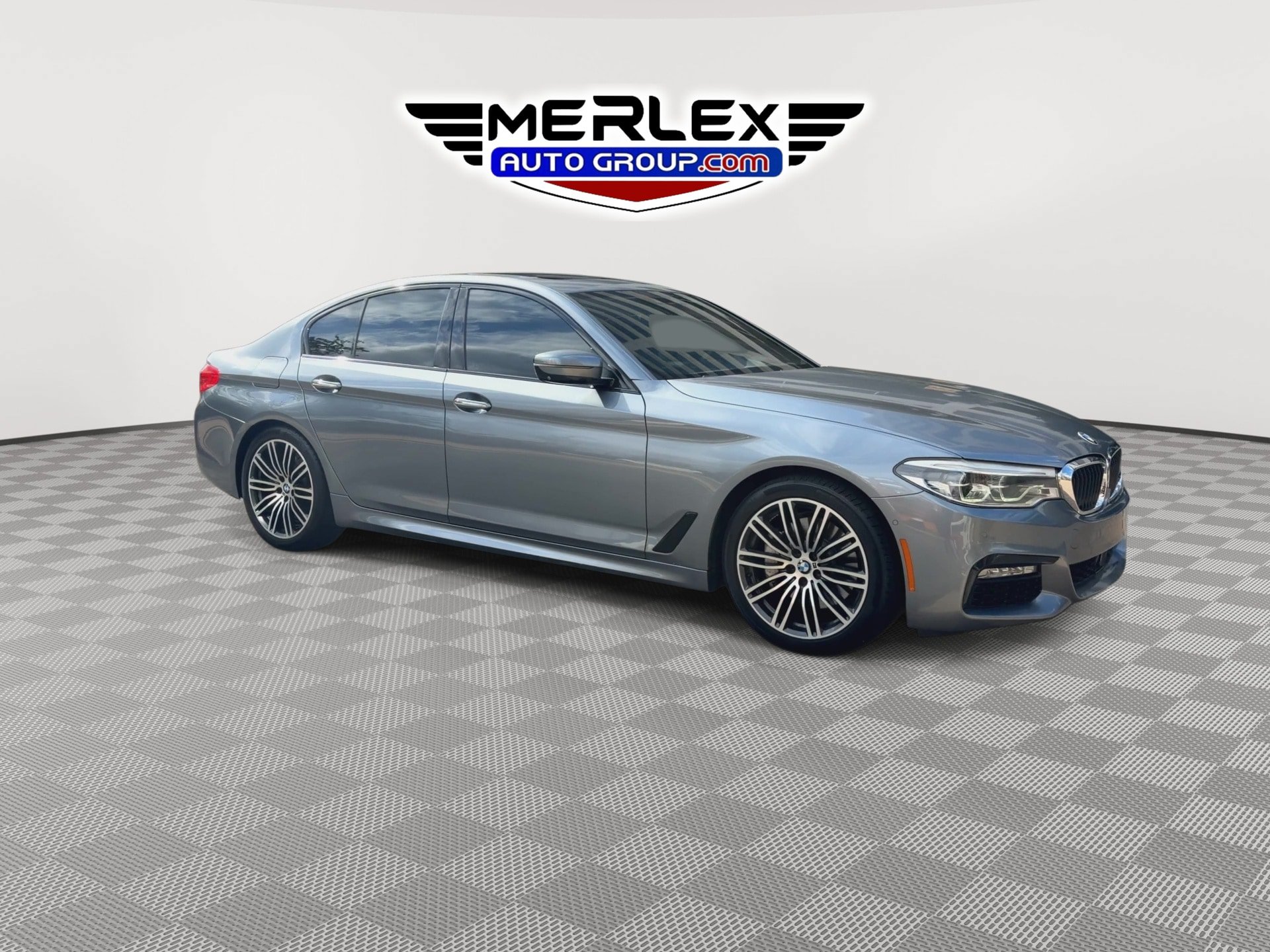 Used 2017 BMW 540i xDrive AWD/4WD image 2