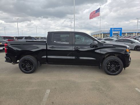 Certified 2022 Chevrolet Silverado 1500 Custom image 2