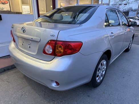 Used 2009 Toyota Corolla LE image 34