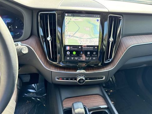 Certified 2024 Volvo XC60 B5 Plus w/ Protection Package Premier AWD/4WD image 20