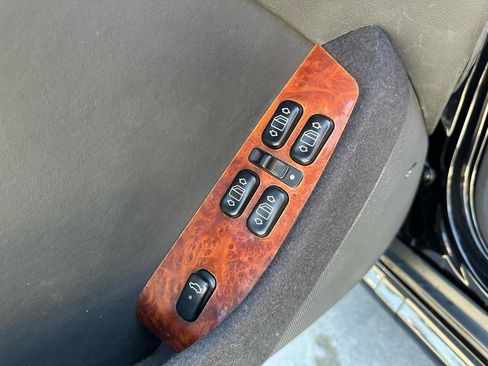 Used 2001 Mercedes-Benz S 600 image 49