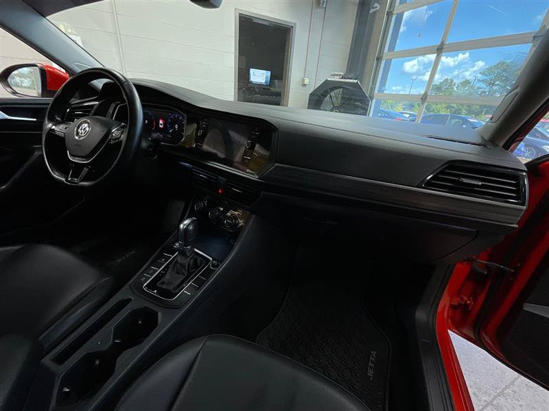 Used 2019 Volkswagen Jetta SEL FWD image 29