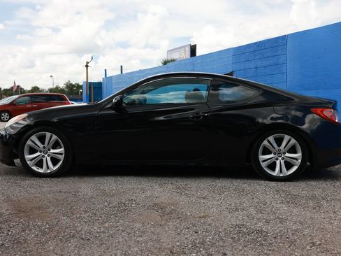 Used 2012 Hyundai Genesis 2.0T RWD image 3