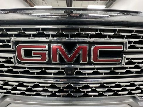 Certified 2020 GMC Sierra 1500 Denali w/ Denali Ultimate Package image 32