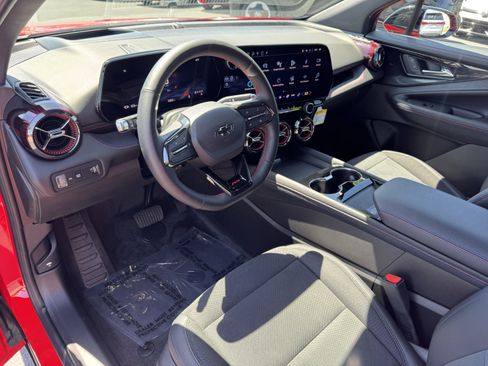 Used 2024 Chevrolet Blazer EV RS AWD/4WD image 17