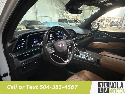 Used 2022 Cadillac Escalade Premium Luxury RWD image 22