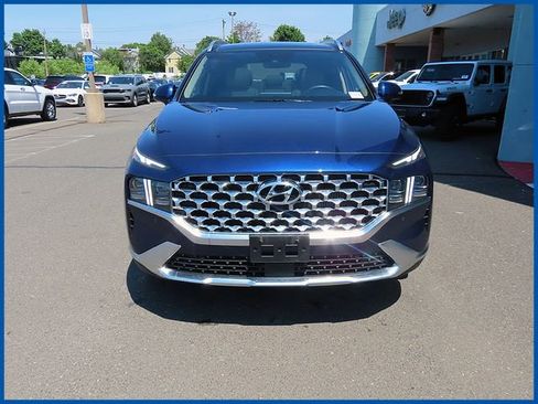 Used 2023 Hyundai Santa Fe Limited w/ Cargo Package AWD/4WD image 2