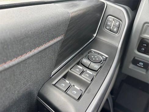 New 2025 Ford F150 Lariat w/ Equipment Group 501A Mid image 16