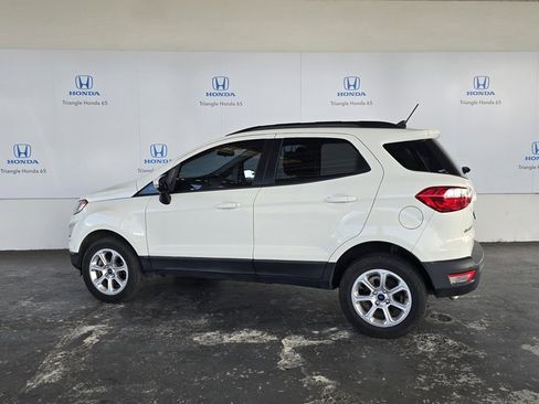 Used 2022 Ford EcoSport SE image 4