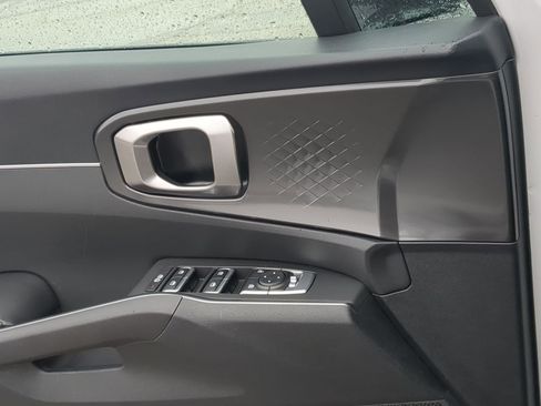 Certified 2023 Kia Sorento S image 12