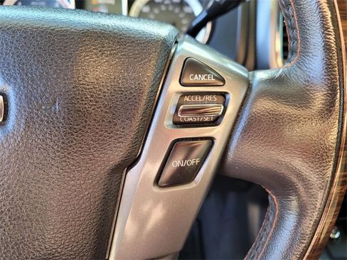 Used 2016 Nissan Titan Platinum Reserve image 31