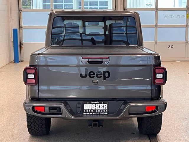 Used 2021 Jeep Gladiator Overland AWD/4WD image 5