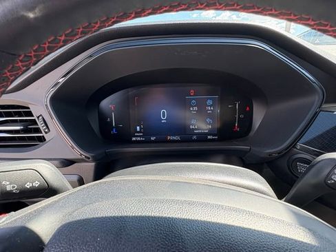 Used 2025 Ford Escape ST-Line AWD/4WD image 18