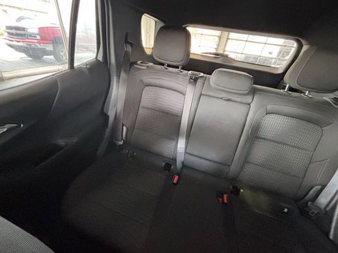 Used 2025 Chevrolet Equinox LT image 41