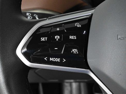 Certified 2023 Volkswagen ID.4 Pro RWD image 20
