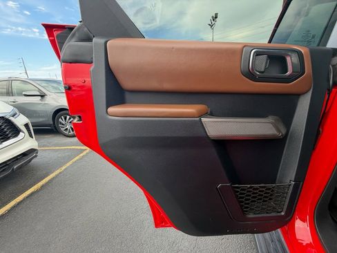 Used 2022 Ford Bronco Outer Banks image 14