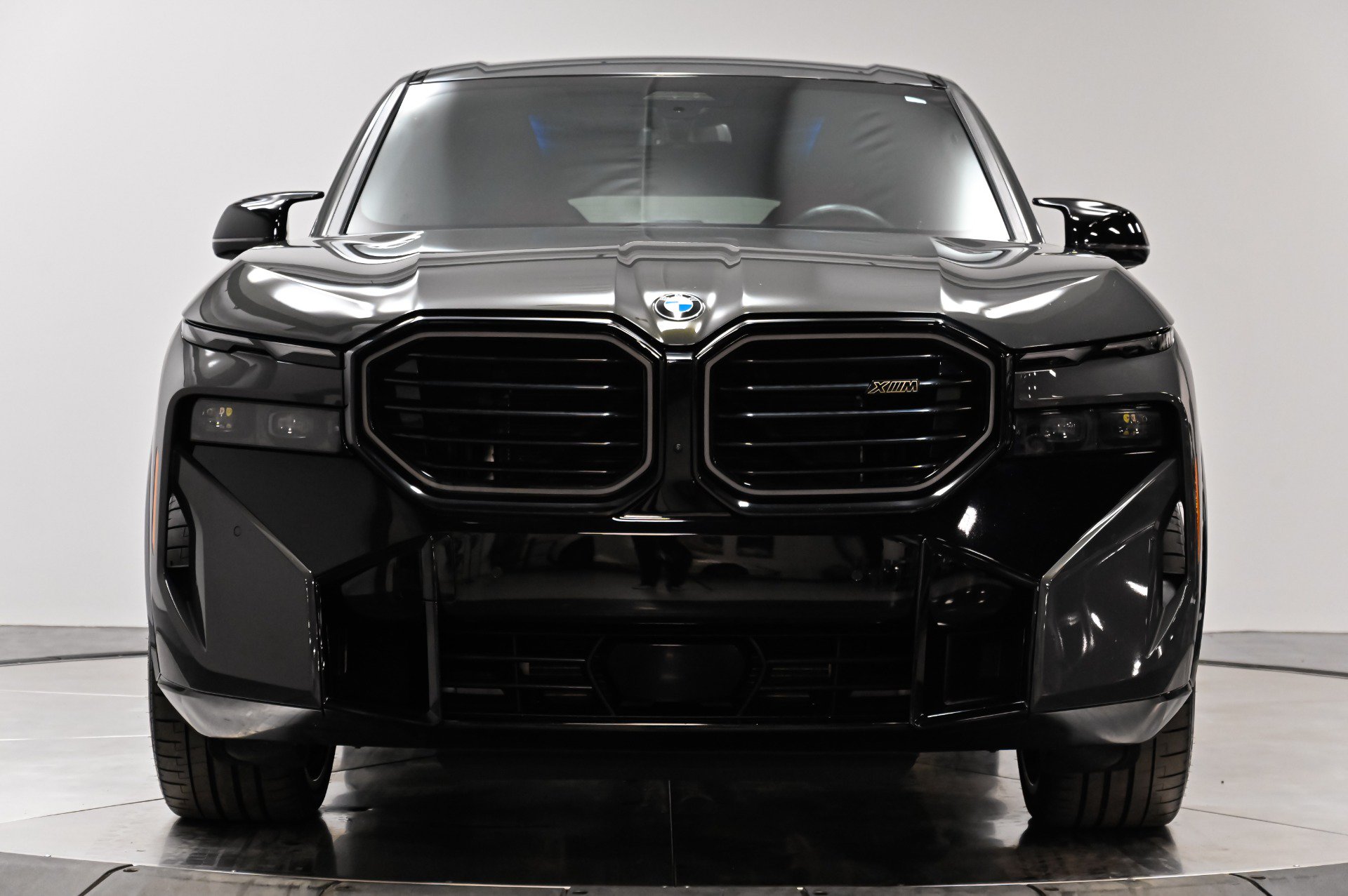 Used 2023 BMW XM AWD/4WD image 17