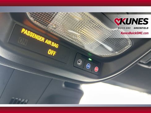 New 2026 Buick Envista Sport Touring w/ Studio Series image 33