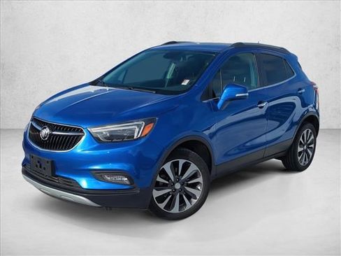 Used 2018 Buick Encore Essence image 1